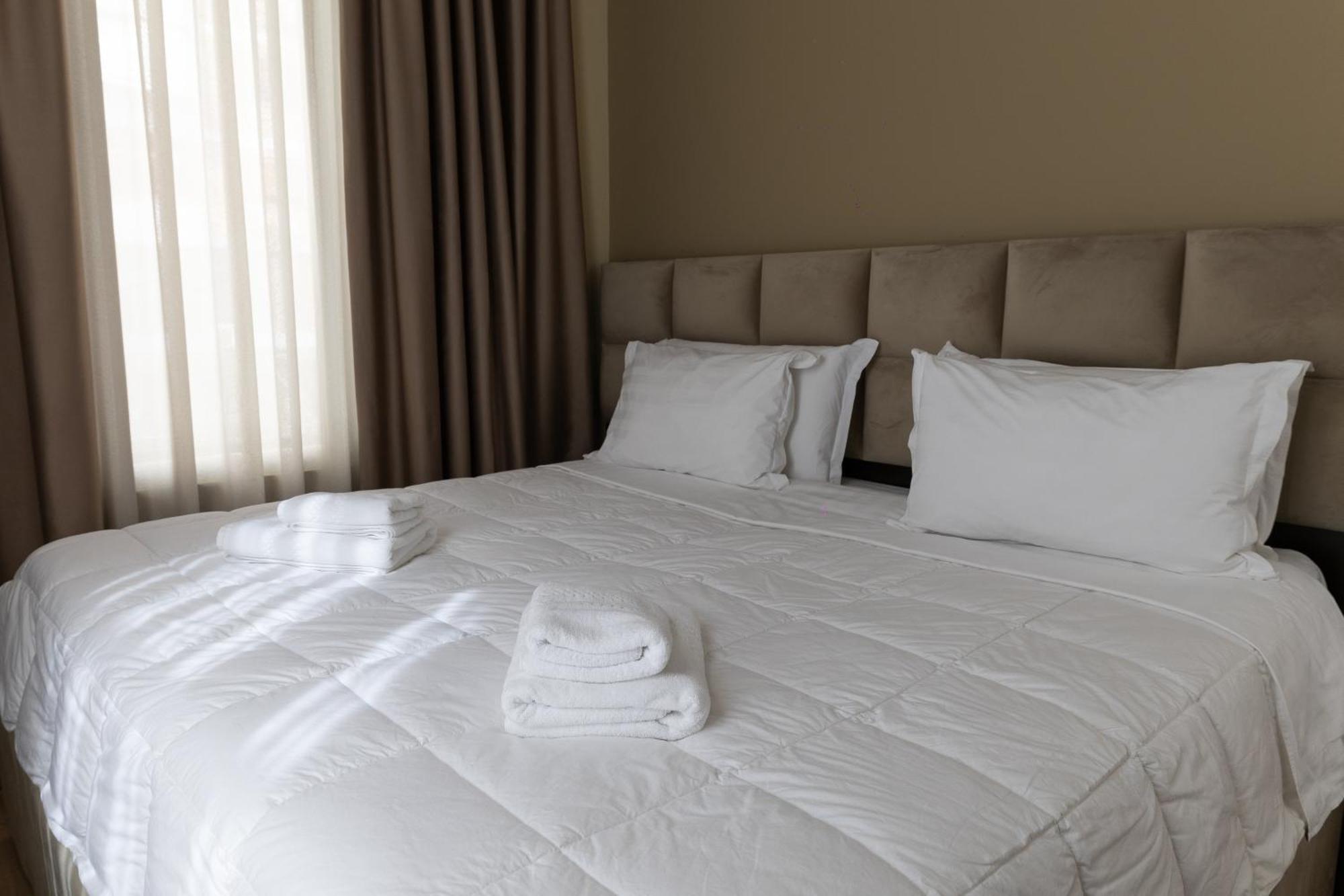 4R Colombo Hotel Τίρανα Εξωτερικό φωτογραφία