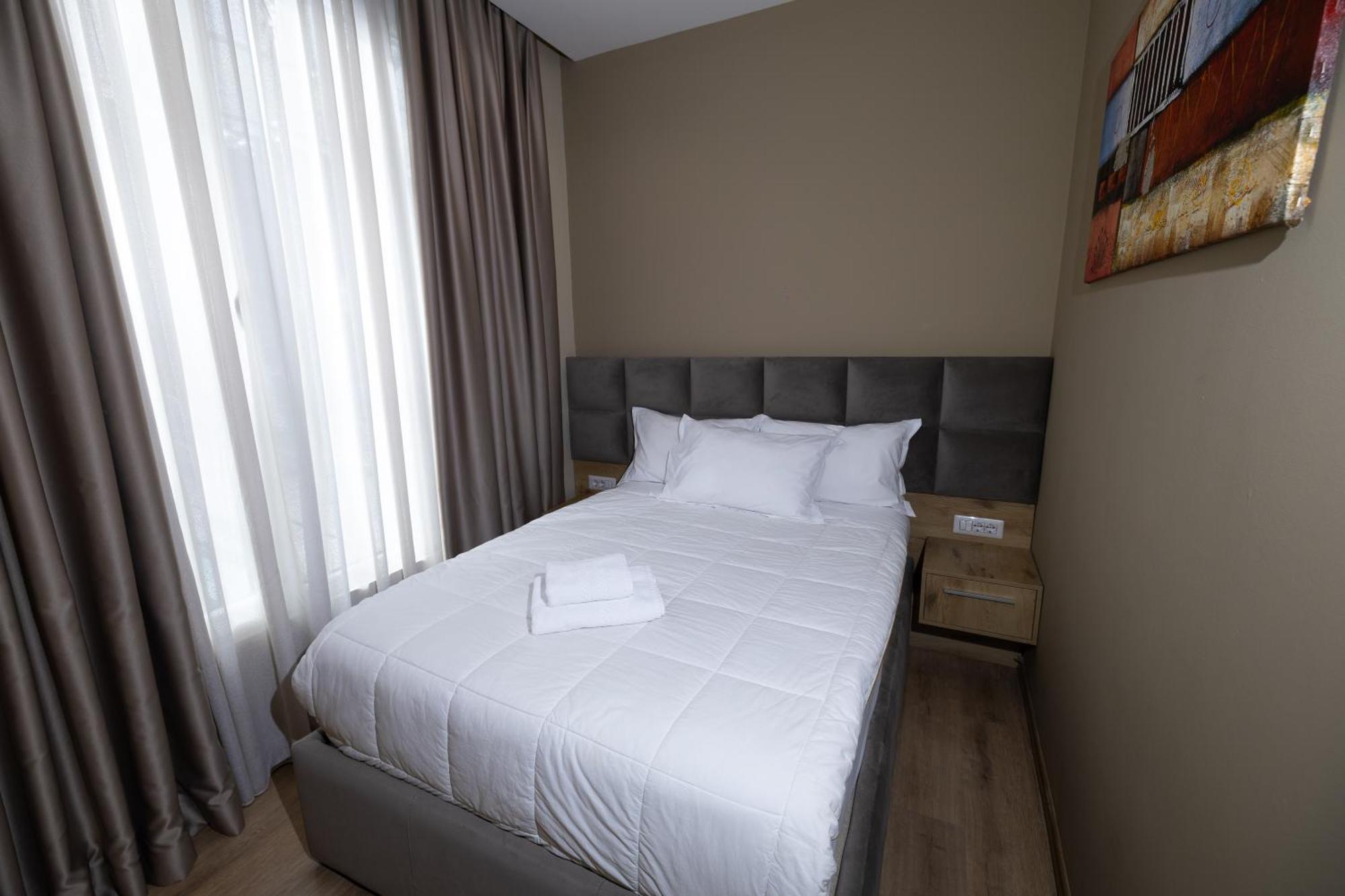 4R Colombo Hotel Τίρανα Εξωτερικό φωτογραφία