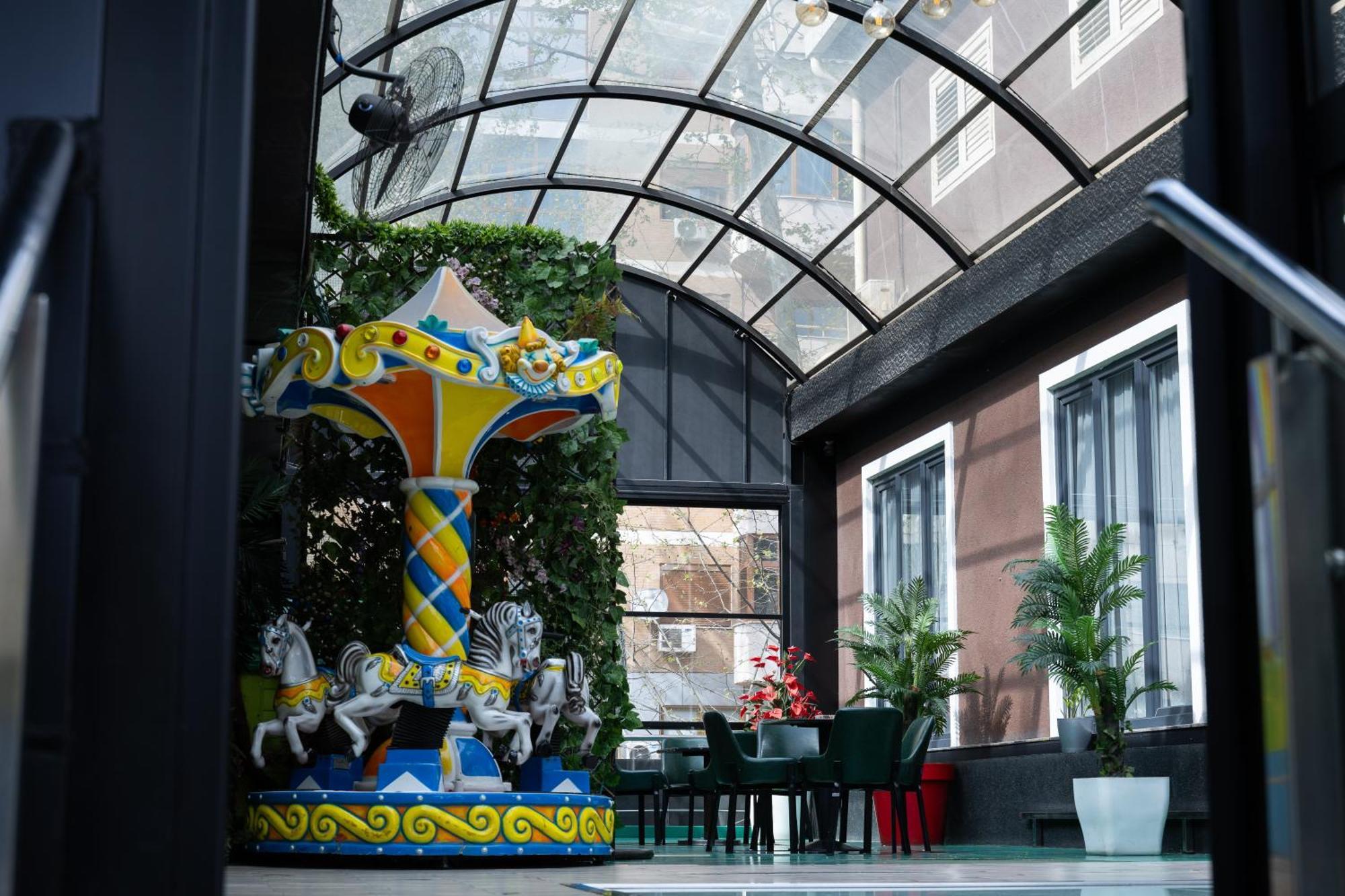 4R Colombo Hotel Τίρανα Εξωτερικό φωτογραφία